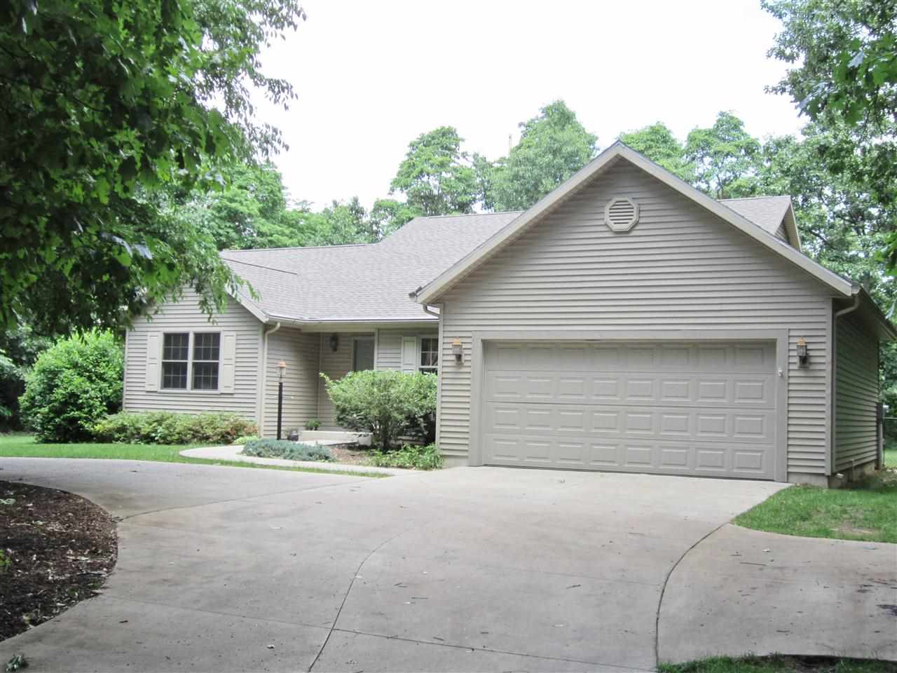 30289 Priem Road Elkhart, IN 46514 - Photo 21 of 25 Gallery Image 21