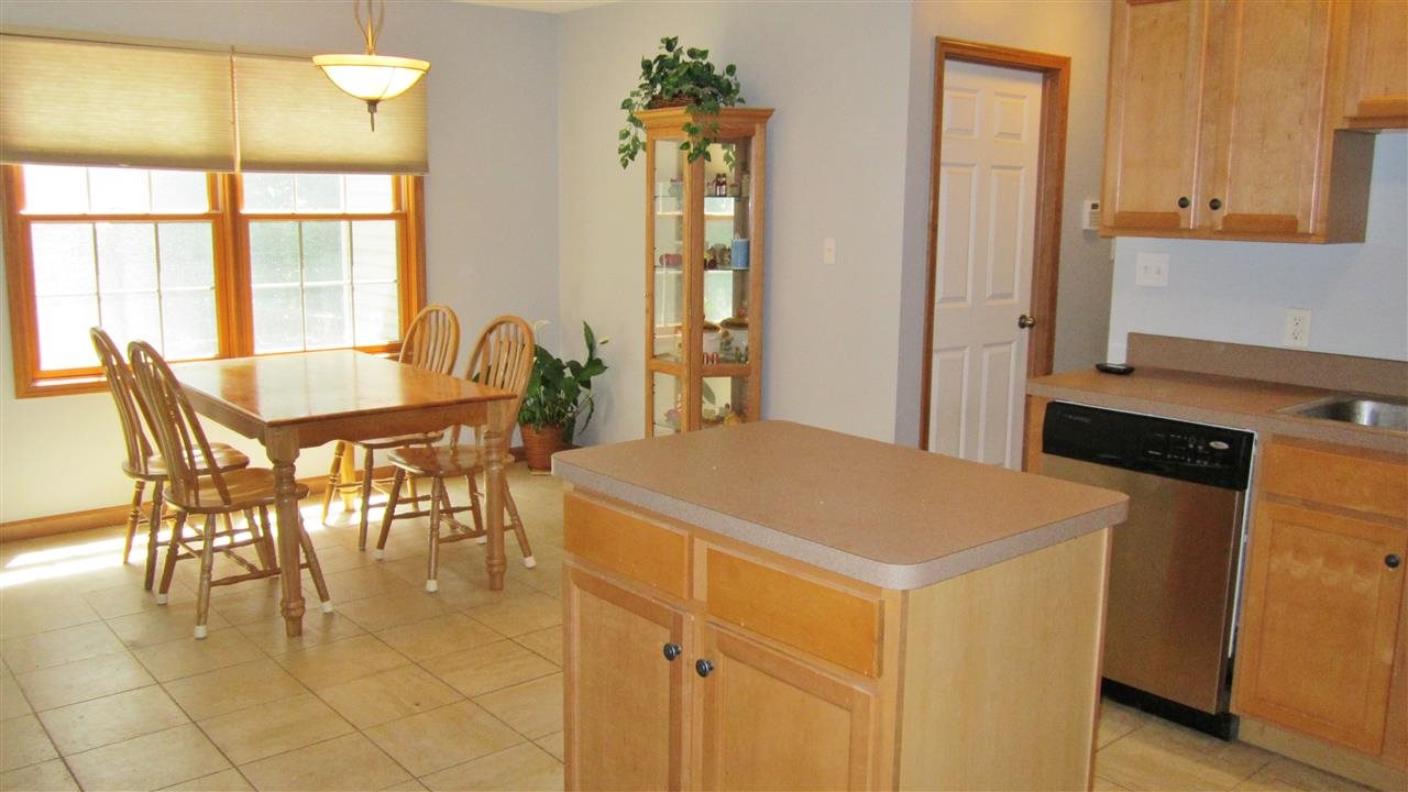 30289 Priem Road Elkhart, IN 46514 - Photo 9 of 25 Gallery Image 9