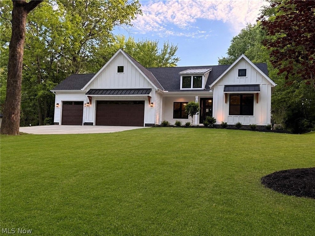 23425 Bryden Road Shaker Heights, OH 44122 - Photo 1 of 40 Gallery Image 1