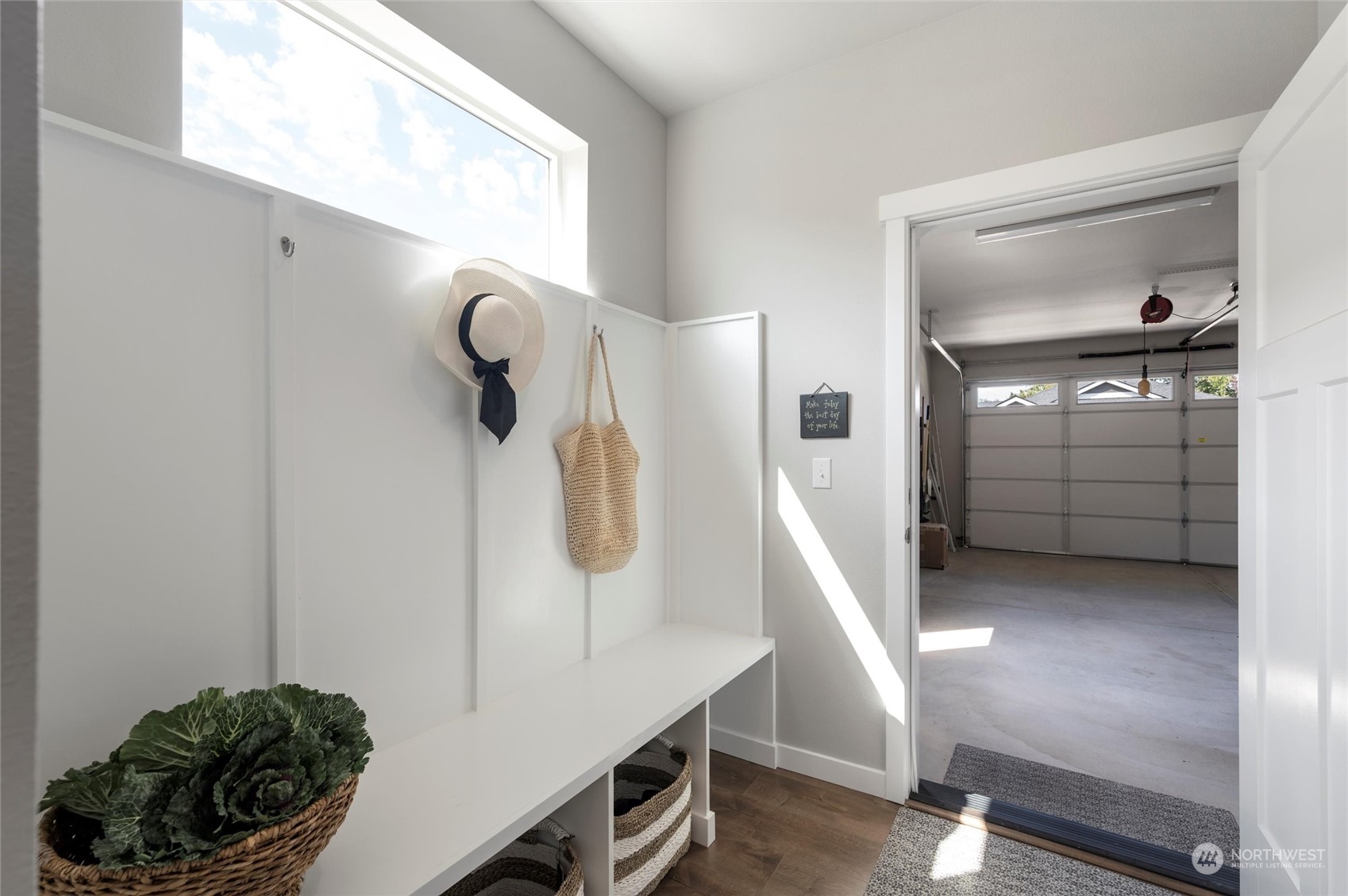 984 Rainier Loop Mount Vernon, WA 98274 - Photo 31 of 40 a view of entryway and hall with a bath tub
