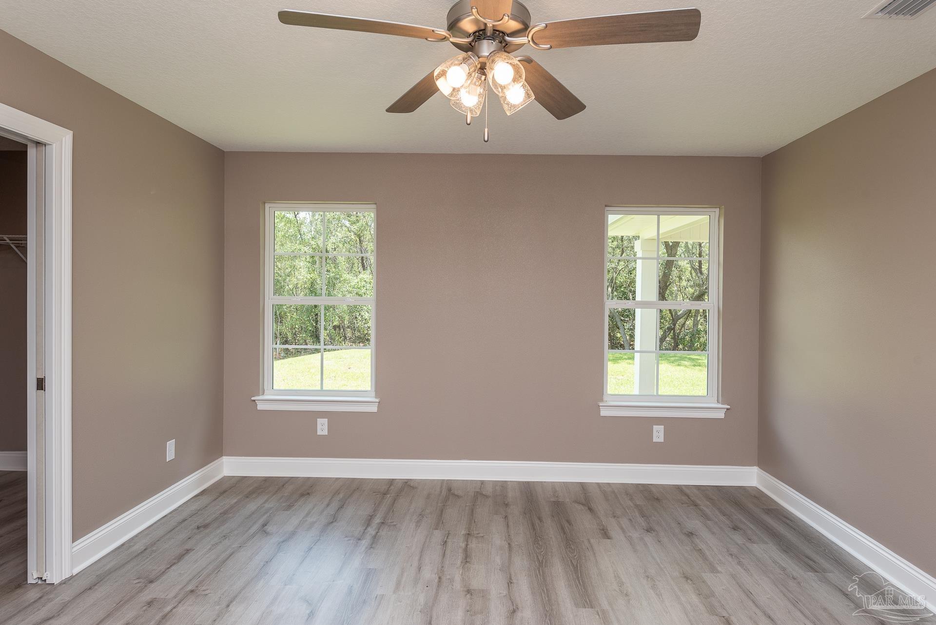 6949 Trail Ride South Milton, FL 32570 - Photo 8 of 26 Gallery Image 8