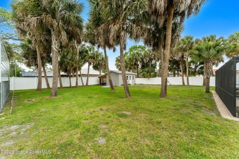 $469,900 | 498 Chamberlin Avenue Northwest, Palm Bay, FL 32907