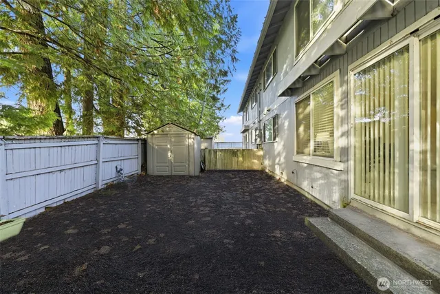 $299,999 | 9105 1st Place Northeast, Unit 1, Lake Stevens, WA 98258