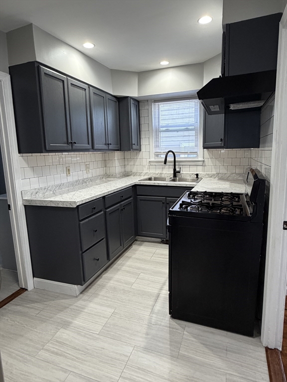 210 Robeson Street, Unit 2 Fall River, MA 02720 - Photo 13 of 22