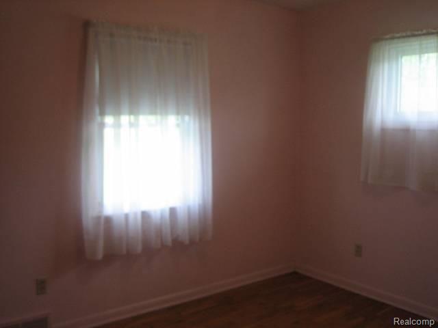 4535 Klam Road Columbiaville, MI 48421 - Photo 7 of 22 Bedroom