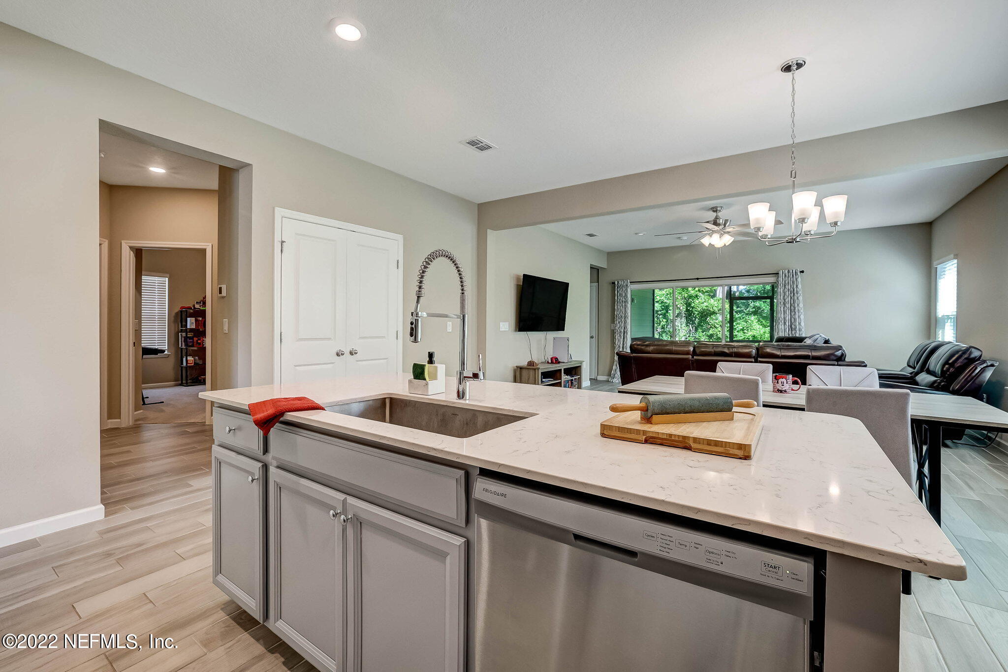 10165 Nala Road Jacksonville, FL 32218 - Photo 9 of 43 14-web-or-mls-10165 Nala Lane-23