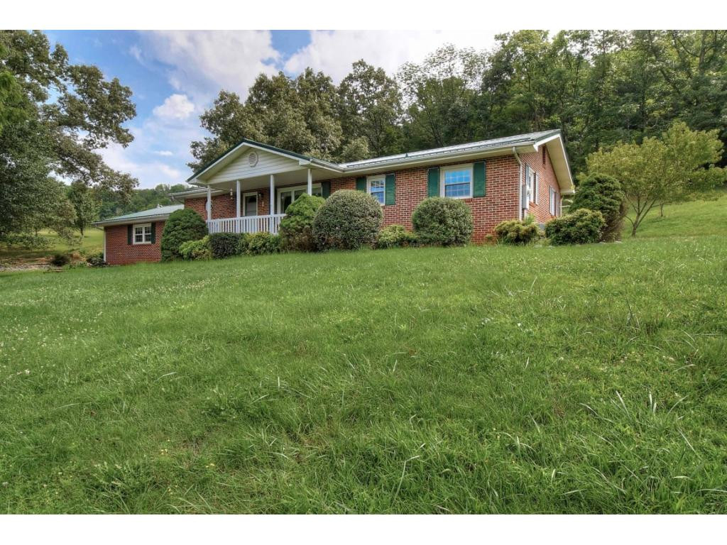 2032 Southside Road Elizabethton, TN 37643 - Photo 1 of 35 Photo 1