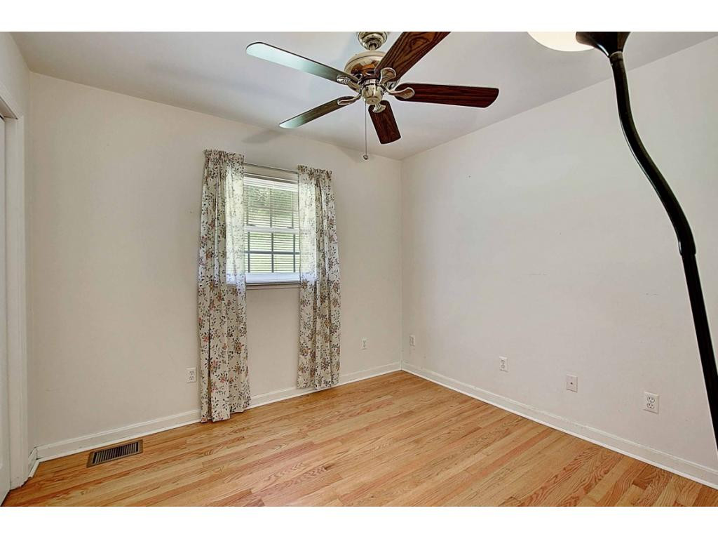 2032 Southside Road Elizabethton, TN 37643 - Photo 25 of 35 Photo 25