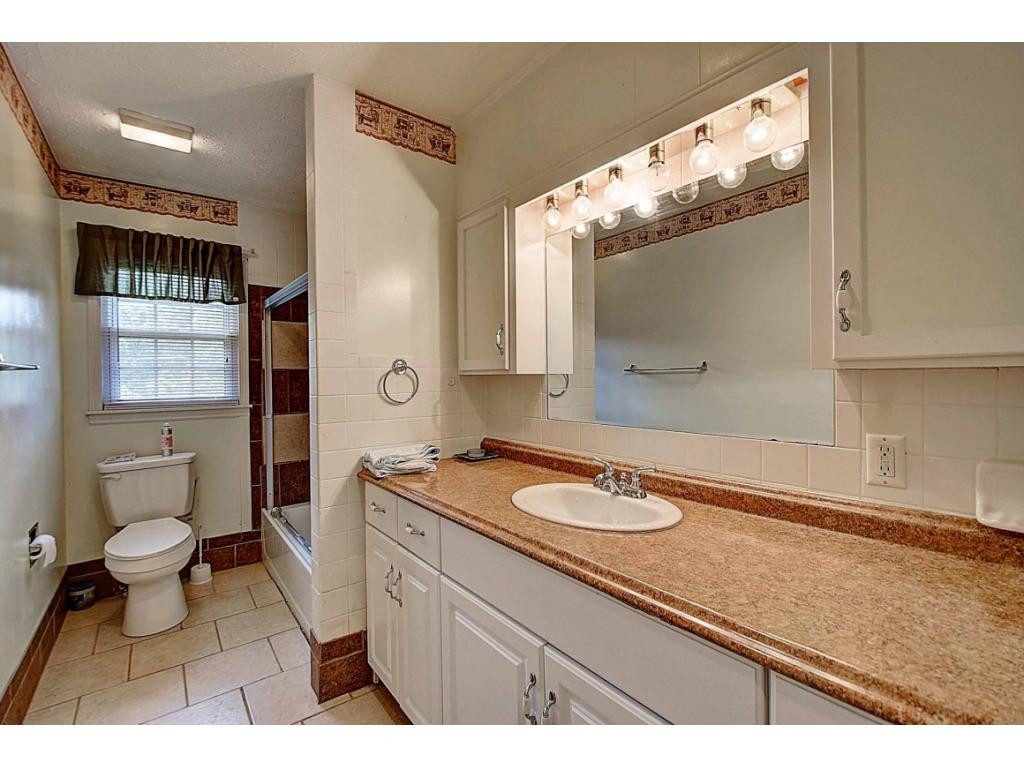 2032 Southside Road Elizabethton, TN 37643 - Photo 27 of 35 Photo 27