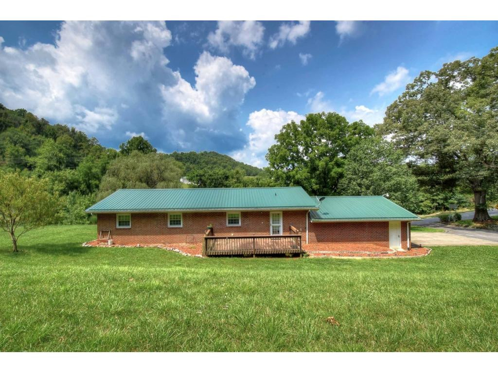 2032 Southside Road Elizabethton, TN 37643 - Photo 34 of 35 Photo 34