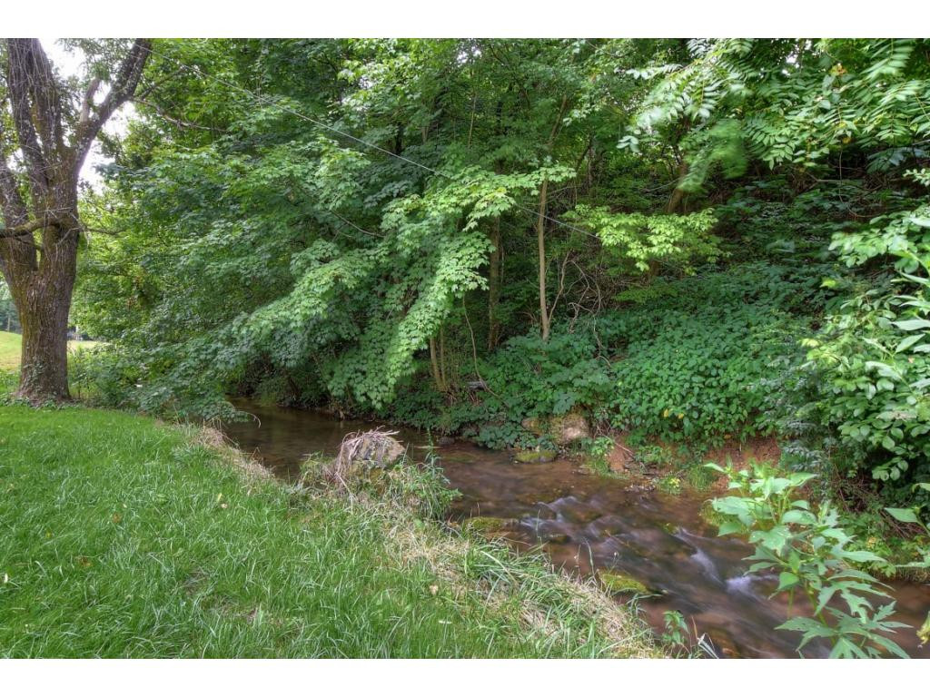 2032 Southside Road Elizabethton, TN 37643 - Photo 4 of 35 Photo 4