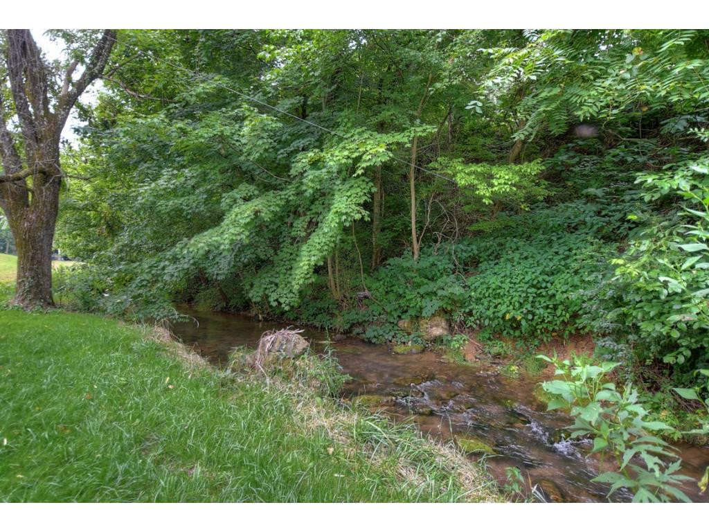 2032 Southside Road Elizabethton, TN 37643 - Photo 5 of 35 Photo 5