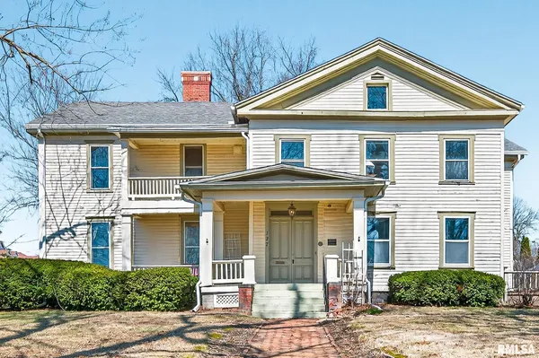 $145,900 | 127 East North Street, Galesburg, IL 61401