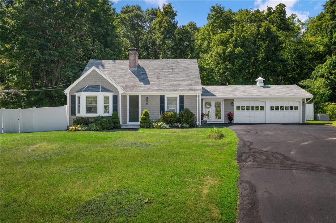 11 Breakneck Hill Road Lincoln, RI 02865 - Photo 1 of 43