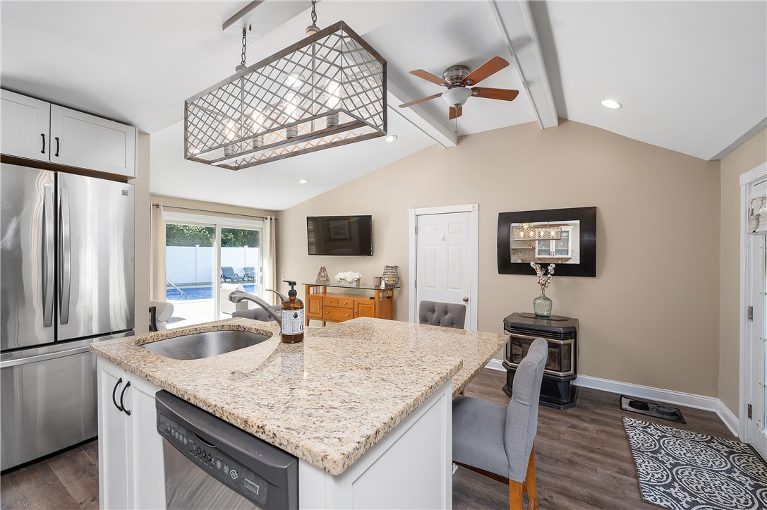 11 Breakneck Hill Road Lincoln, RI 02865 - Photo 9 of 43