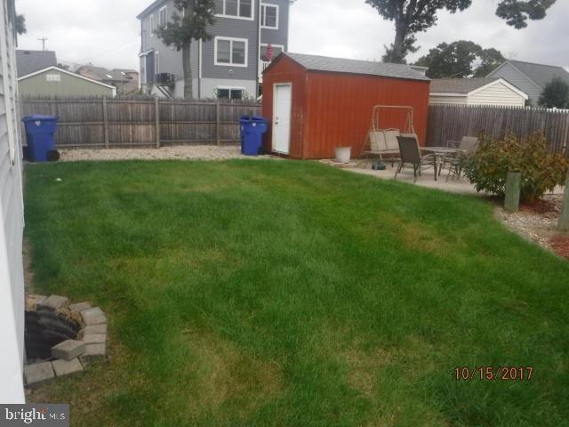 43 Harbor Road Toms River, NJ 08753 - Photo 4 of 16 Gallery Image 4