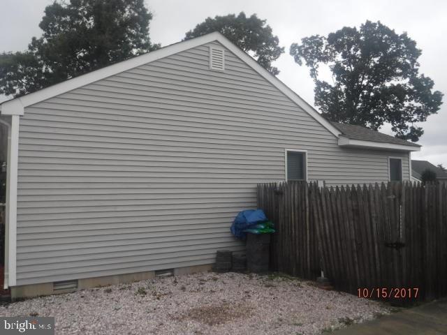 43 Harbor Road Toms River, NJ 08753 - Photo 9 of 16 Gallery Image 9