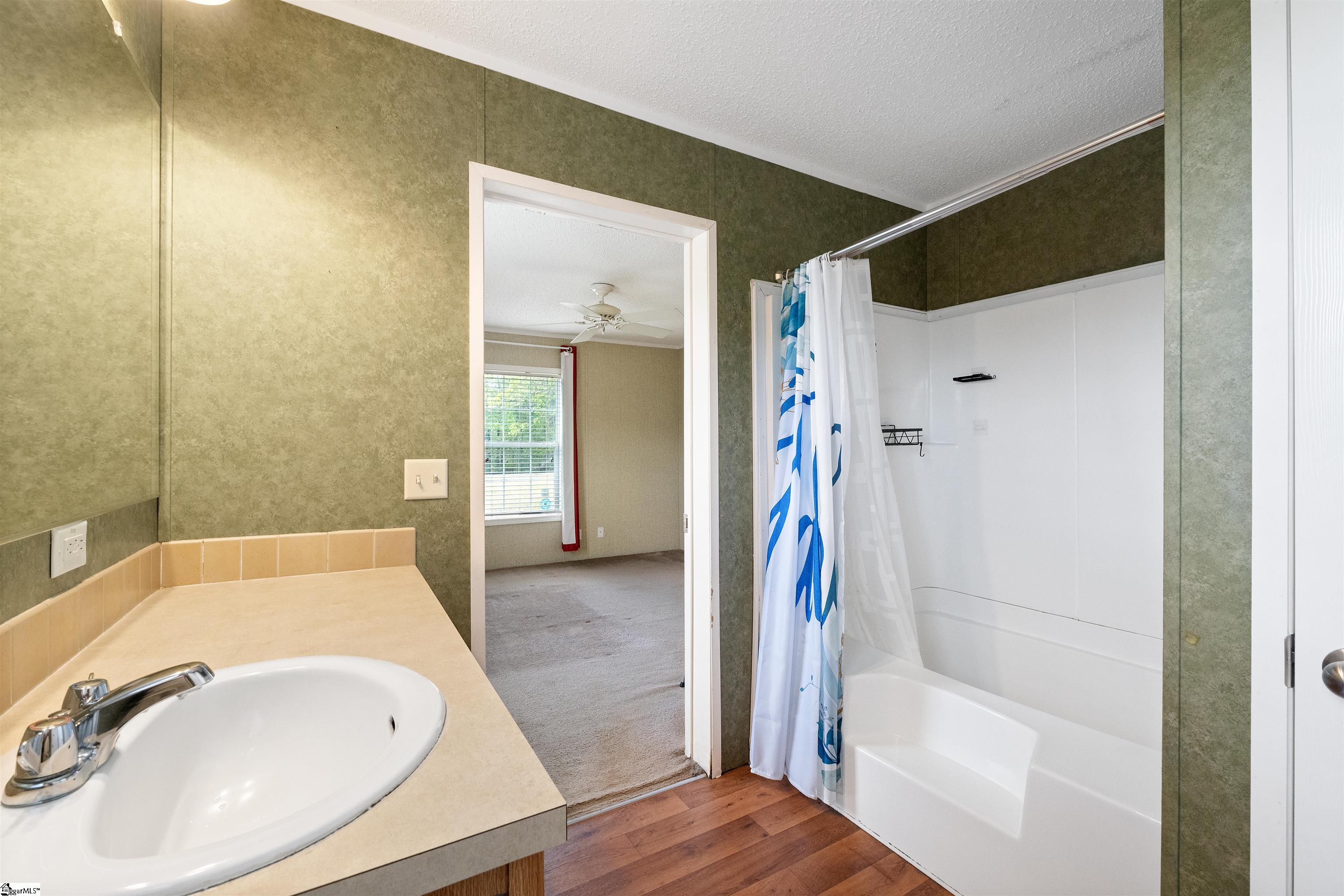 1428 Simmons Road Gray Court, SC 29645 - Photo 20 of 36