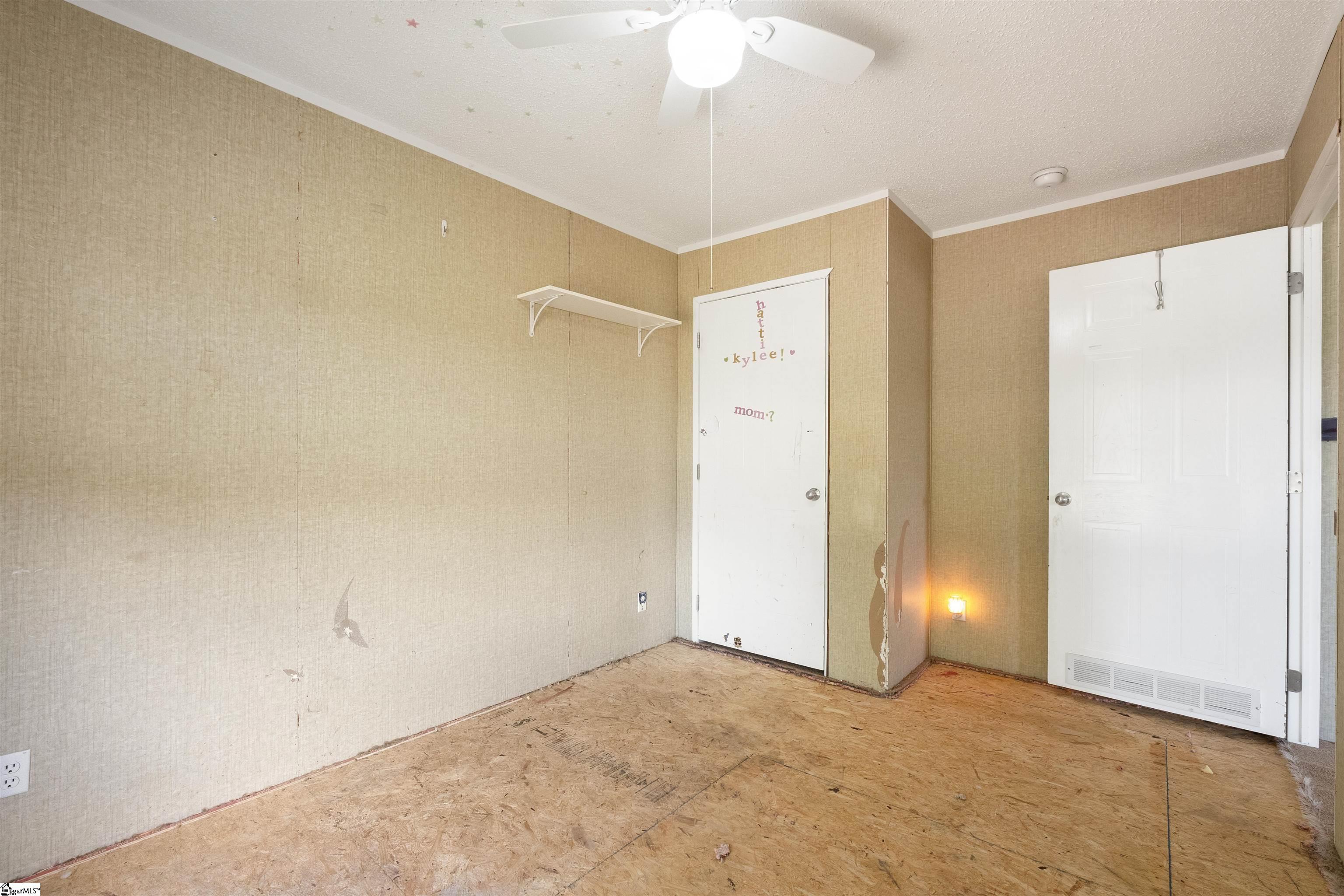 1428 Simmons Road Gray Court, SC 29645 - Photo 25 of 36