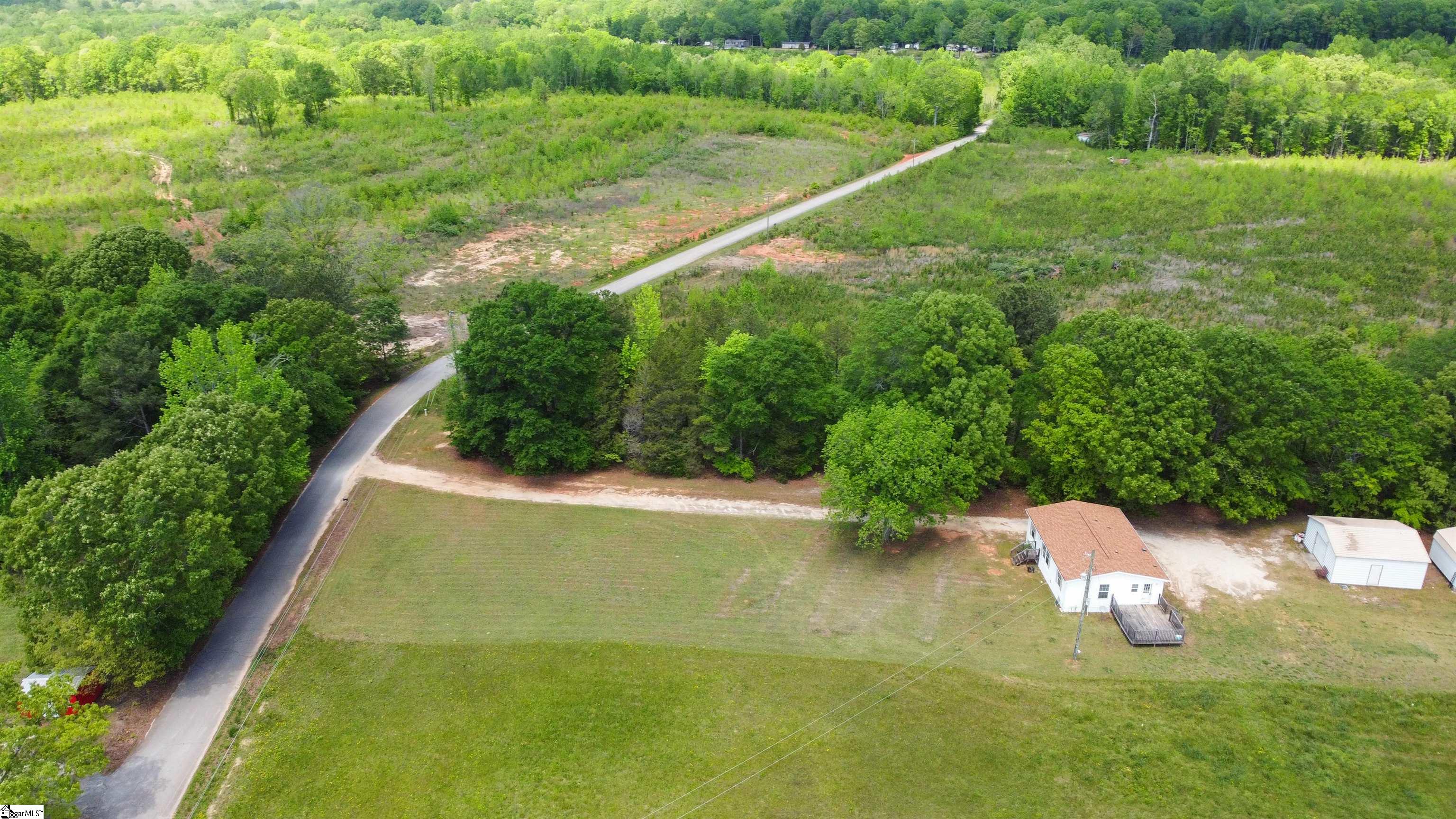 1428 Simmons Road Gray Court, SC 29645 - Photo 3 of 36