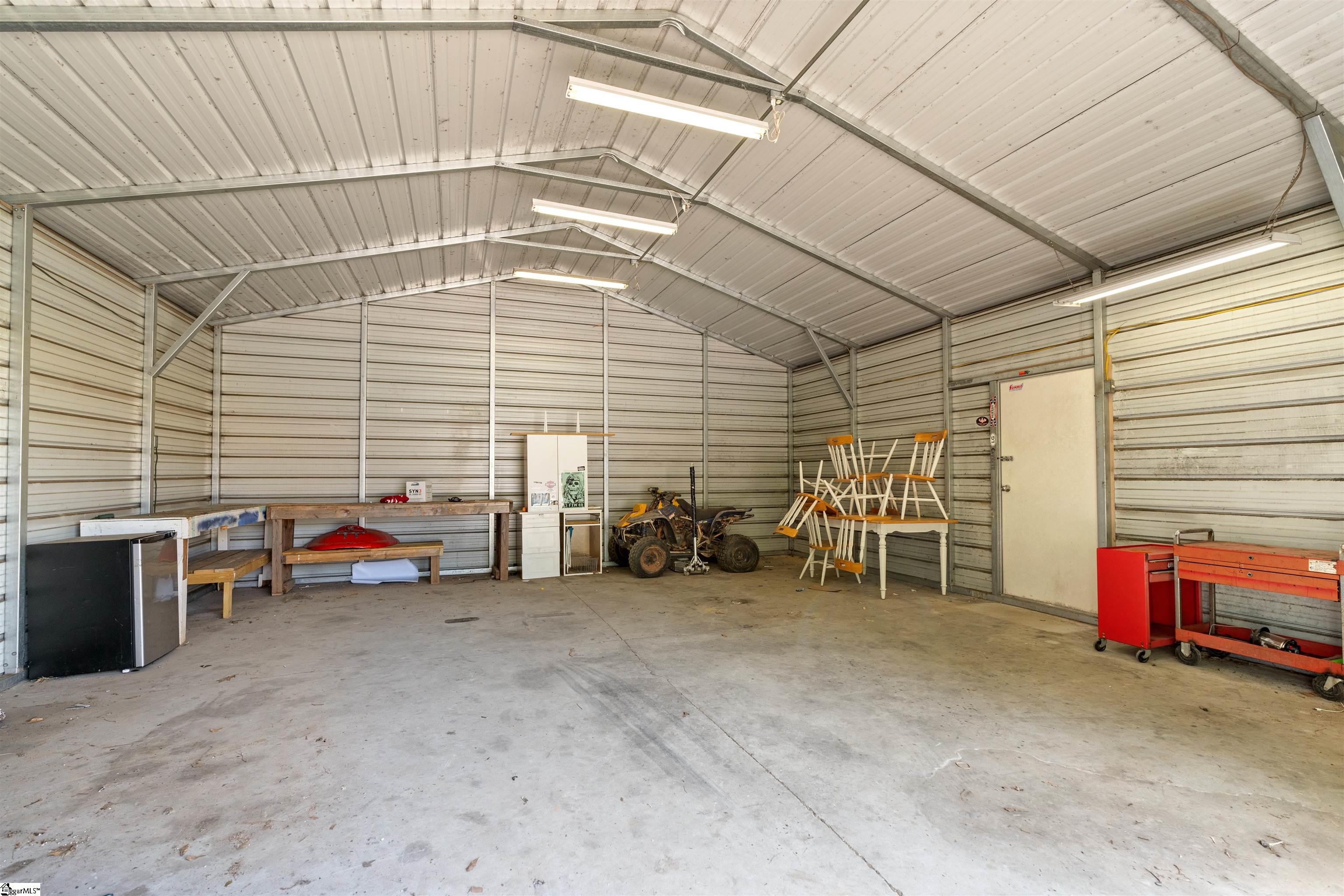 1428 Simmons Road Gray Court, SC 29645 - Photo 8 of 36