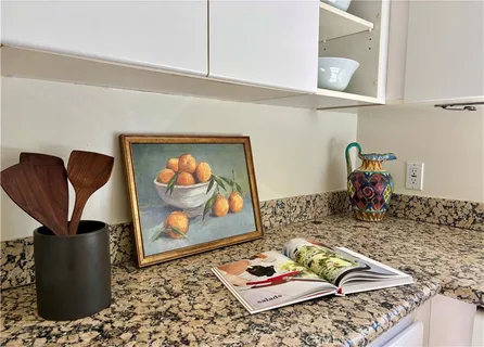 $2,445,000 | 10055 Reevesbury Drive, Beverly Hills, CA 90210