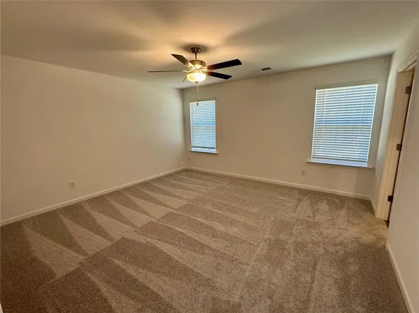 $2,850 | 6015 Deer Run Street, Union City, GA 30291