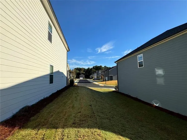 $2,850 | 6015 Deer Run Street, Union City, GA 30291