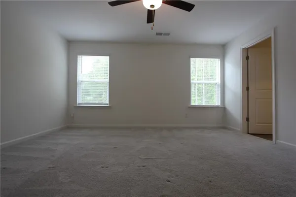$2,850 | 6015 Deer Run Street, Union City, GA 30291