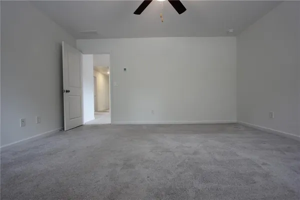 $2,850 | 6015 Deer Run Street, Union City, GA 30291