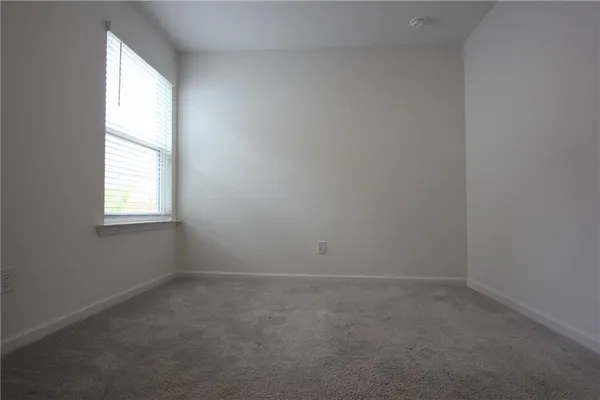 $2,850 | 6015 Deer Run Street, Union City, GA 30291