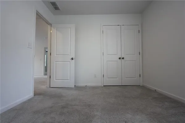 $2,850 | 6015 Deer Run Street, Union City, GA 30291