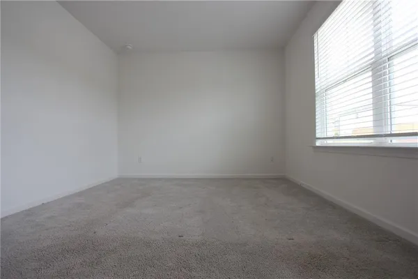 $2,850 | 6015 Deer Run Street, Union City, GA 30291
