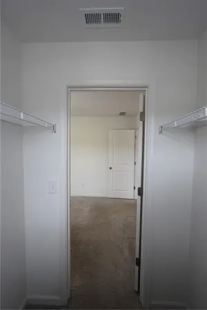 $2,850 | 6015 Deer Run Street, Union City, GA 30291