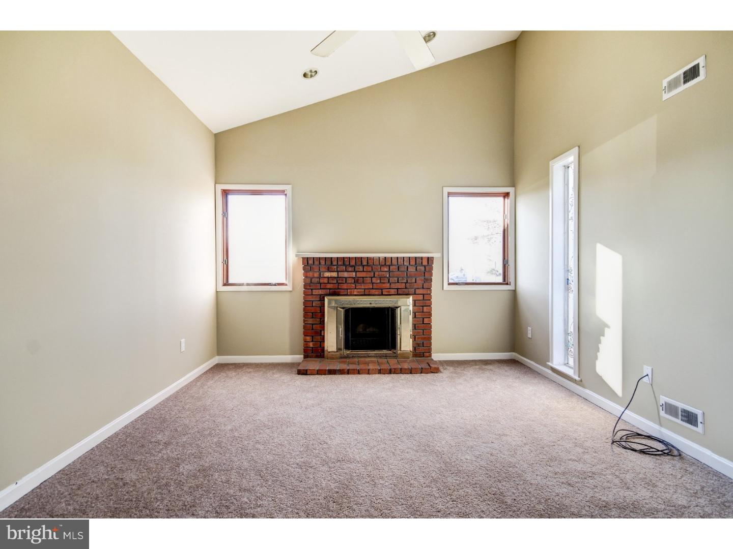 111 Harvest Road Swedesboro, NJ 08085 - Photo 4 of 22 Gallery Image 4