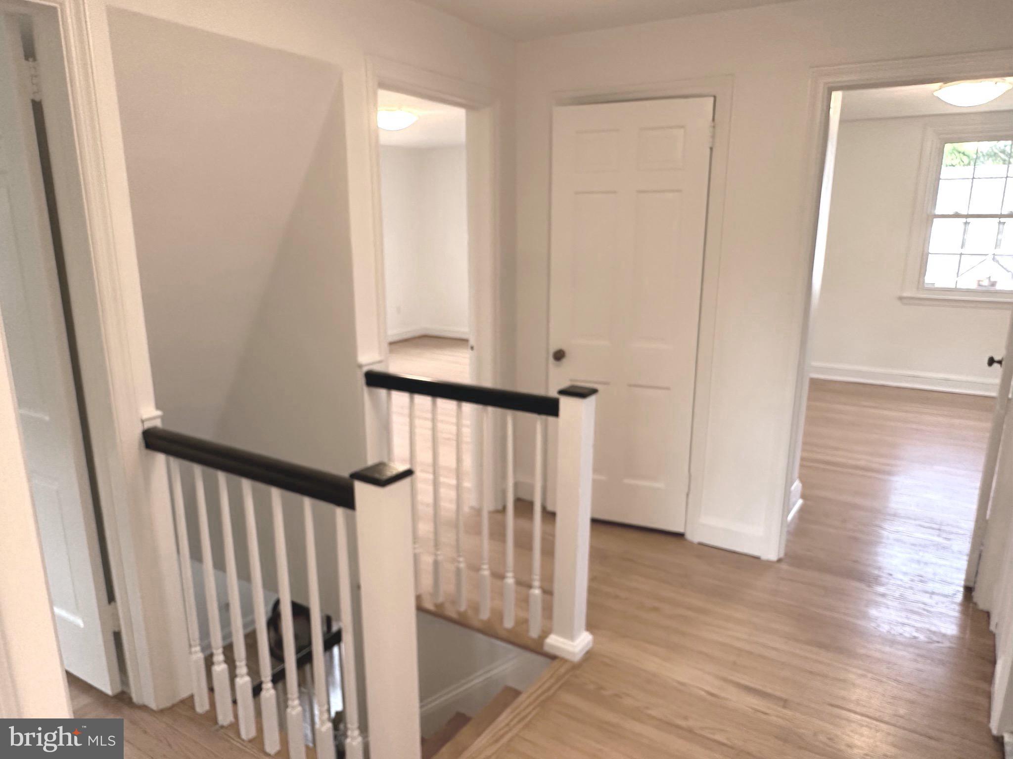 252 Rosedale Avenue Wayne, PA 19087 - Photo 16 of 22 2nd floor hallway-view to Main and 2nd Bedroom