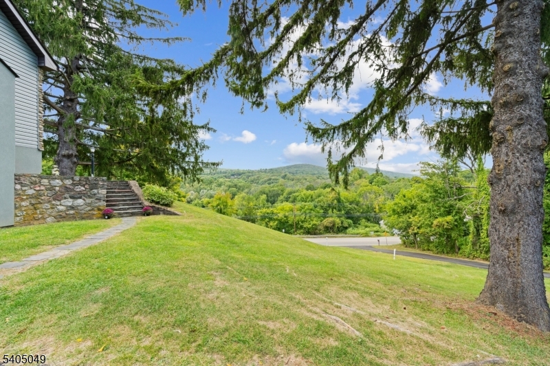 148 Highway 94 Vernon, NJ 07462 - Photo 3 of 33 a view of a garden