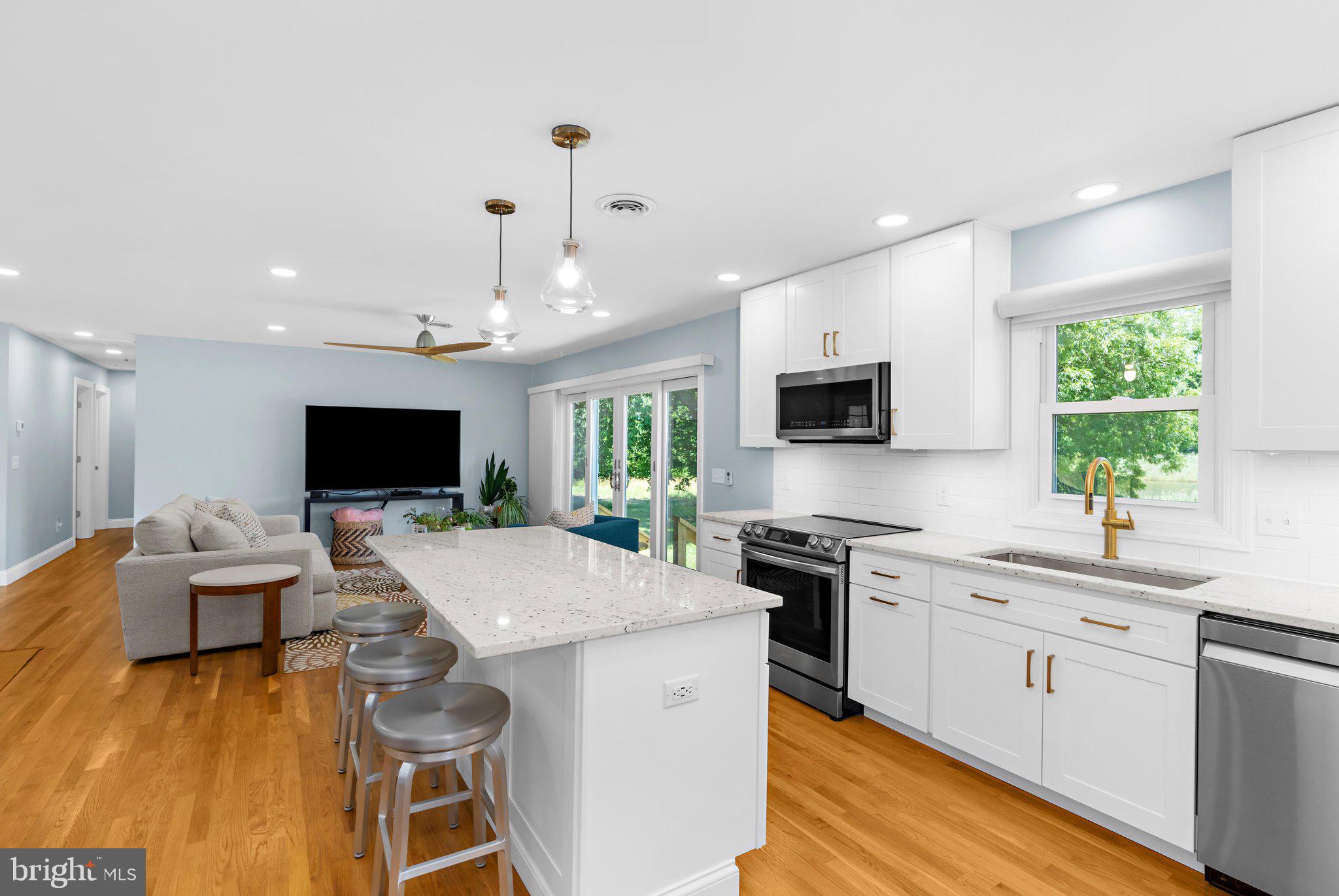 205 Riverside Drive Chester, MD 21619 - Photo 10 of 37