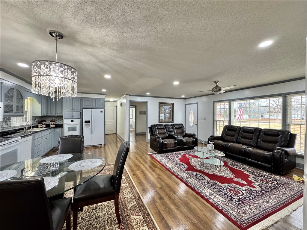 1113 Fox Squirrel Ridge Road Pickens, SC 29671 - Photo 5 of 41