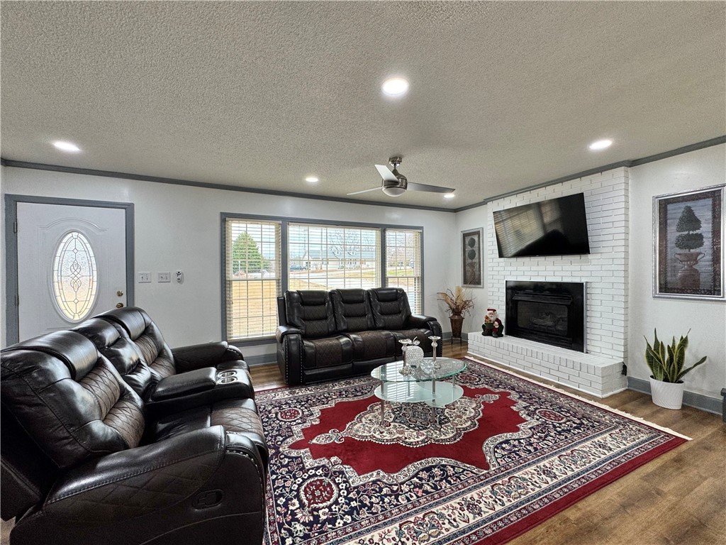 1113 Fox Squirrel Ridge Road Pickens, SC 29671 - Photo 7 of 41