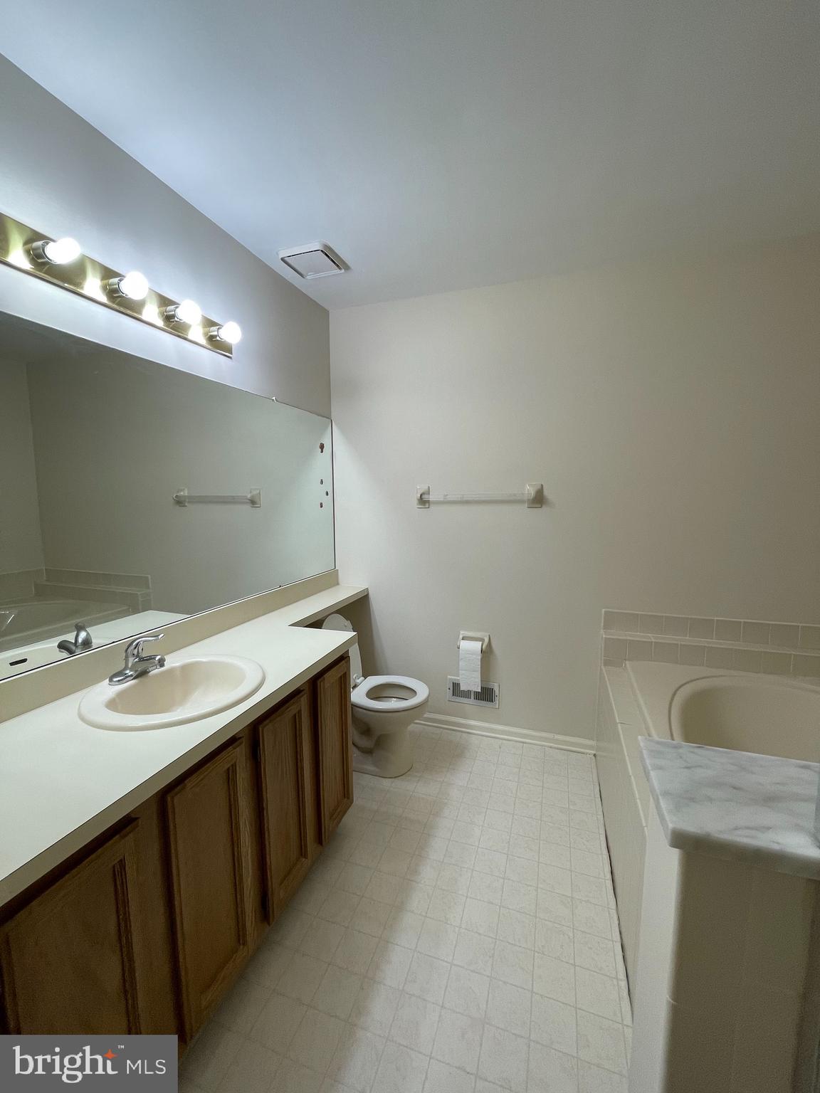 88 Biddle Way Mount Laurel, NJ 08054 - Photo 30 of 40 Gallery Image 30