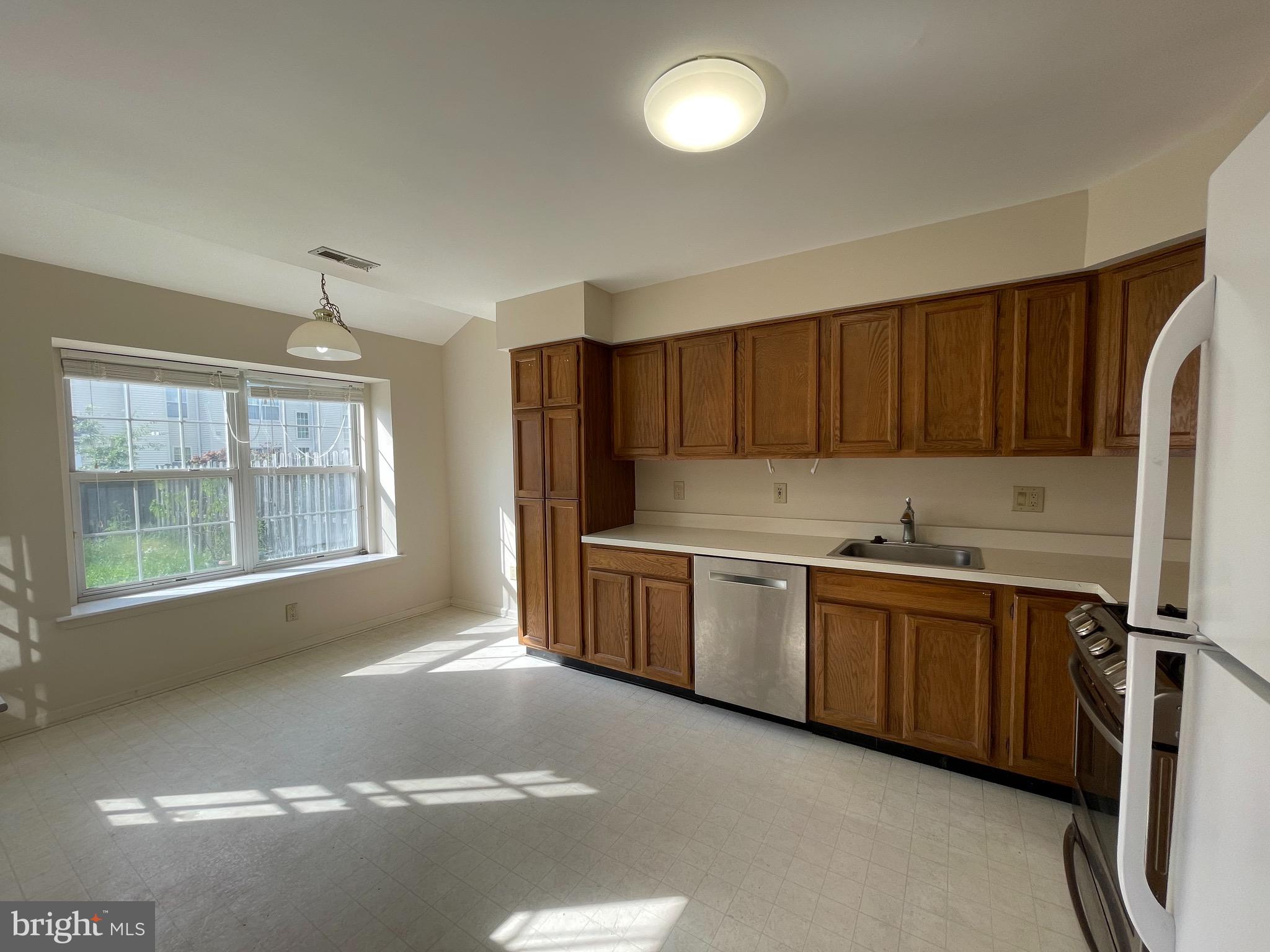 88 Biddle Way Mount Laurel, NJ 08054 - Photo 10 of 40 Gallery Image 10
