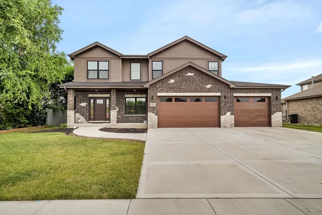 $514,900 | 927 Locust Lane, Peotone, IL 60468
