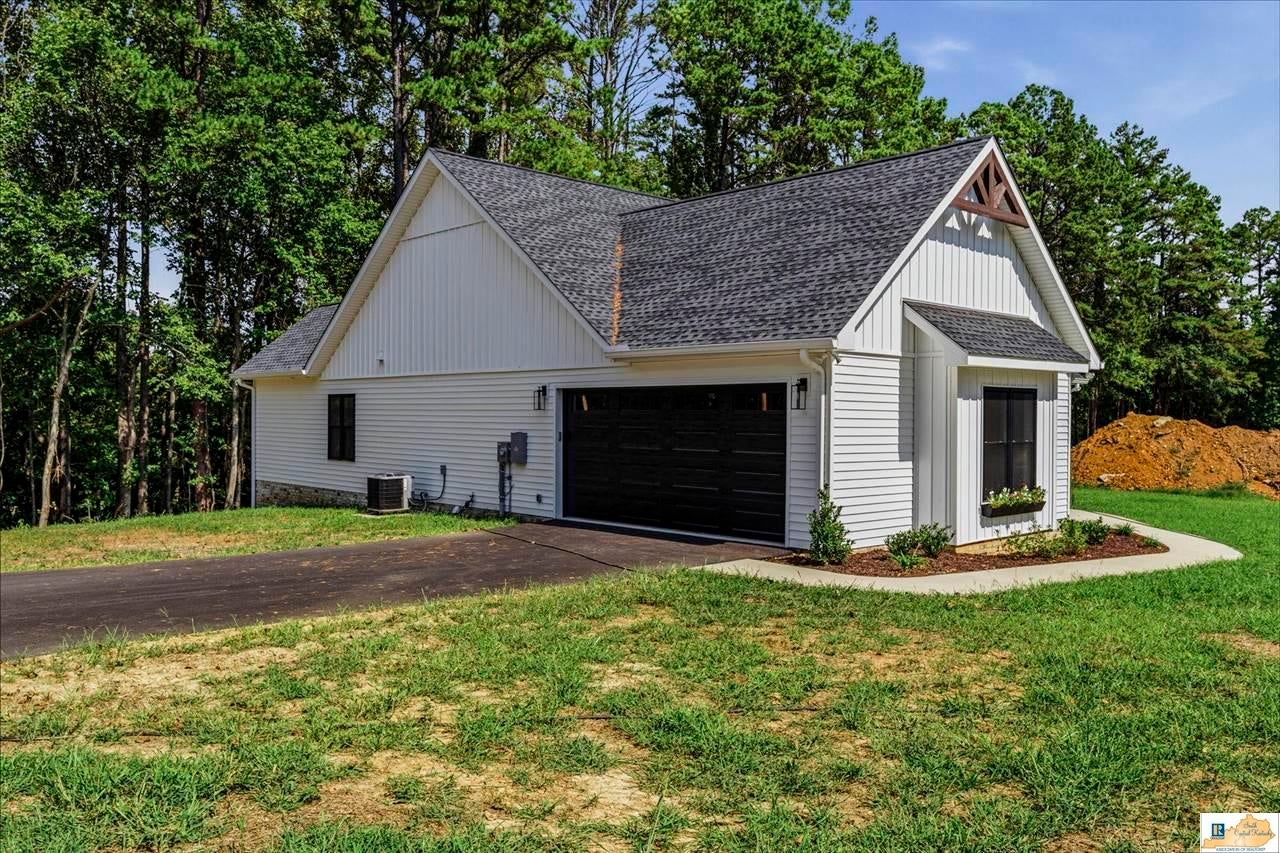784 Cherokee Road Lucas, KY 42156 - Photo 38 of 41 Gallery Image 38
