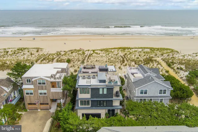 $6,499,000 | 11 South 3rd Street, Surf City, NJ 08008