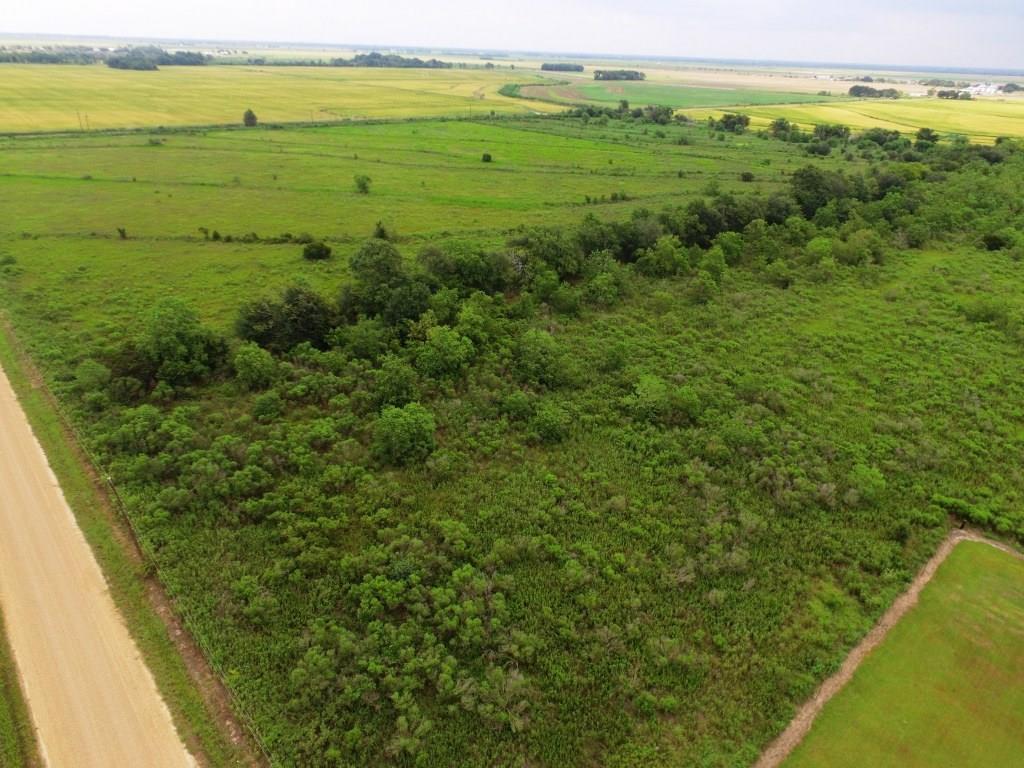 Welsh Canal Road Welsh, LA 70591 - Photo 2 of 4