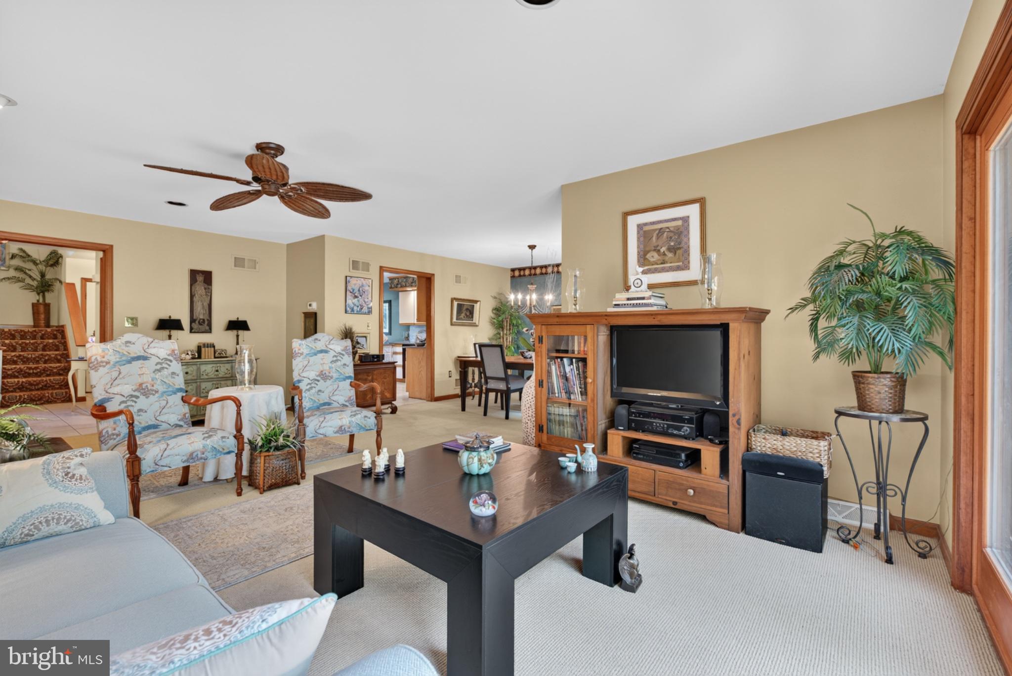 2861 Spring Valley Road Lancaster, PA 17601 - Photo 11 of 59 Inviting living space with natural light.