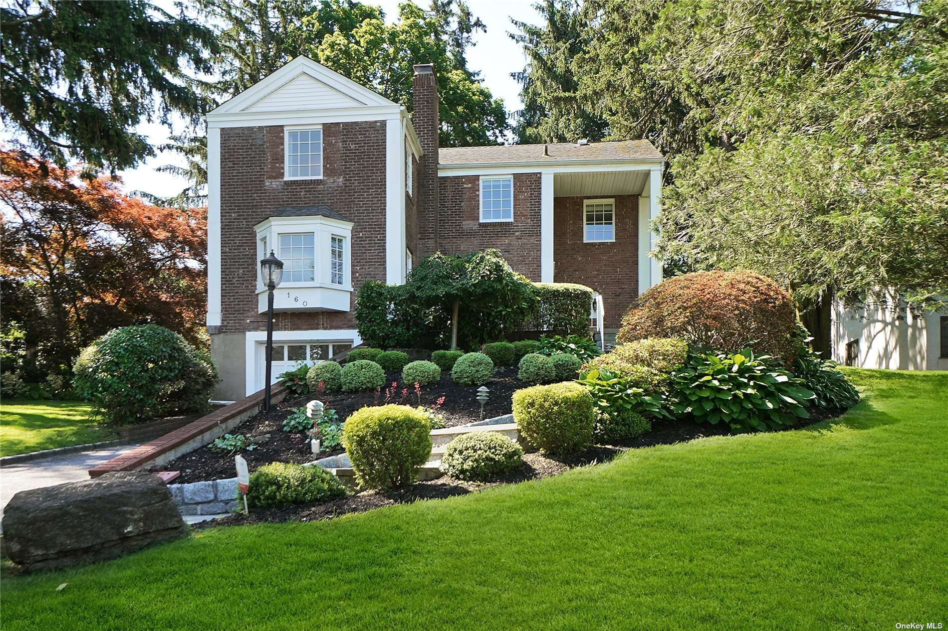 160 Quaker Ridge Road Manhasset, NY 11030 - Photo 1 of 1