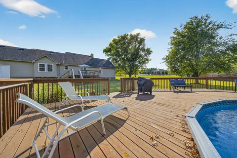 $474,900 | 102 Arrowood Drive, Cottontown, TN 37048