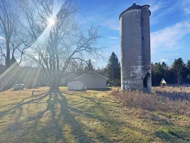 $348,900 | W4254 County Road G, Porterfield, WI 54159